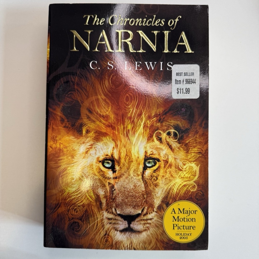 The Chronicles of Narnia Omnibus: 7 Complete Novels in 1 by C.S. Lewis Paperback
